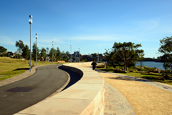 Walk from Circular Quay to Barangaroo Reserve and Darling Harbour, Sydney
