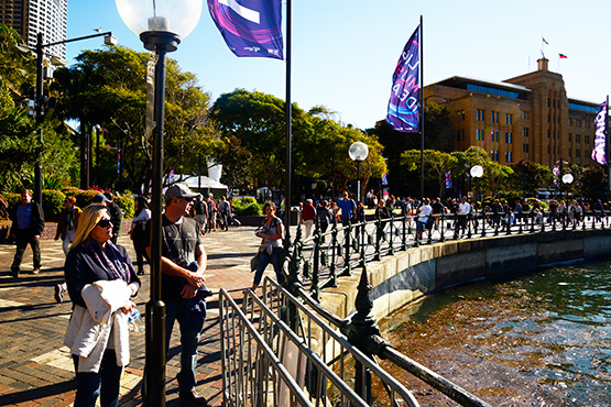 Circular Quay promenade and the Museum of Contemporary Art, Sydney