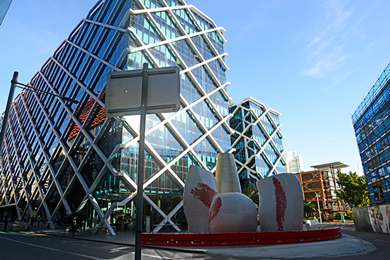 Walk from Circular Quay to Barangaroo Reserve and Darling Harbour, Sydney