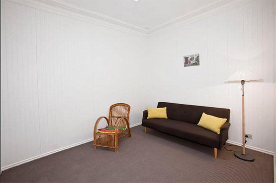 Second living area or large study of Oliver Street rental property, Sydney